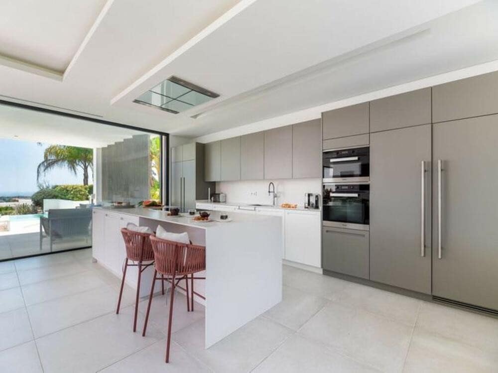 6 quarto Moradia para arrendar em Benahavis - 18 000 € (Ref: 9629465)