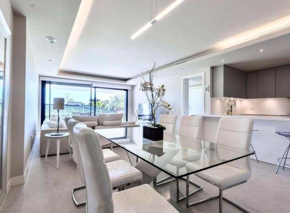 2 sypialnia Apartament do wynajęcia w Marbella z basenem garażem - 4 000 € (Ref: 9629467)