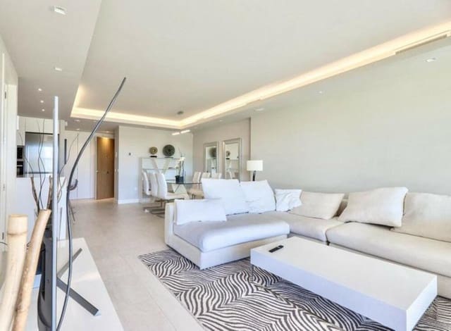 2 sypialnia Apartament do wynajęcia w Los Naranjos, Marbella z basenem garażem - 4 000 € (Ref: 9629467)