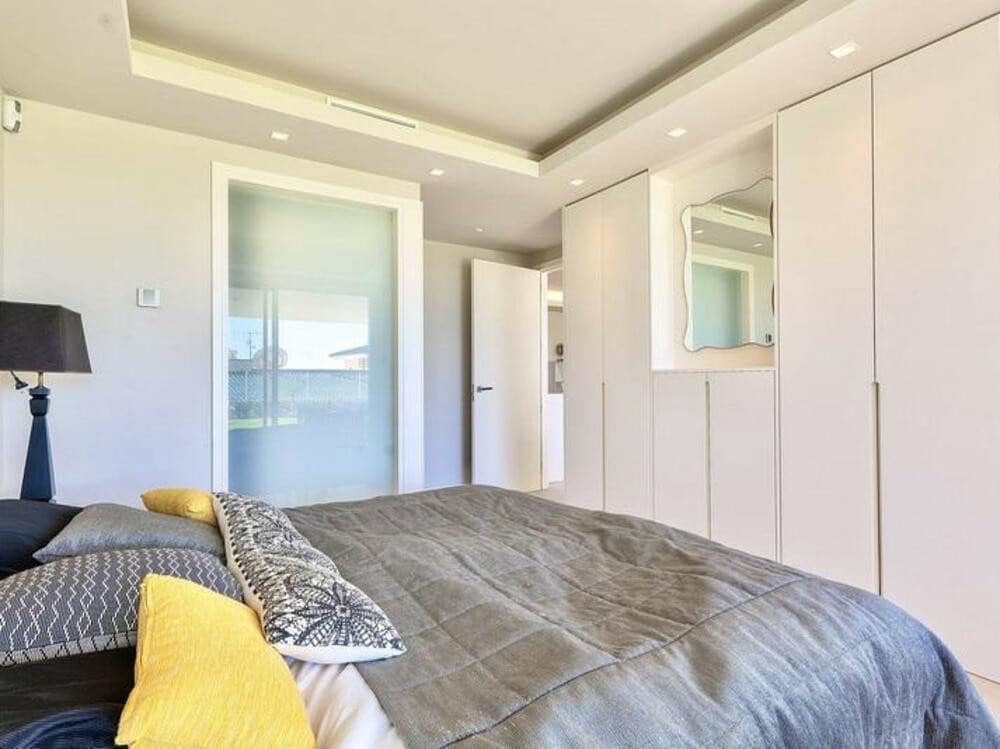 2 sypialnia Apartament do wynajęcia w Marbella z basenem garażem - 4 000 € (Ref: 9629467)