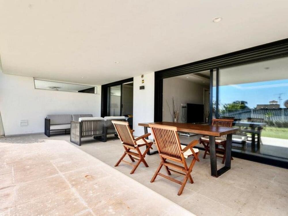 2 sypialnia Apartament do wynajęcia w Marbella z basenem garażem - 4 000 € (Ref: 9629467)