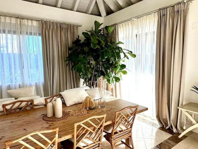 5 sovrum Villa att hyra i Lomas De Marbella, Marbella med pool garage - 17 000 € (Ref: 9629468)