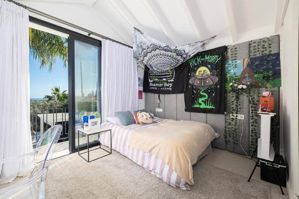 4 slaapkamer Villa te huur in Nueva Andalucia met zwembad garage - € 20.000 (Ref: 9633683)