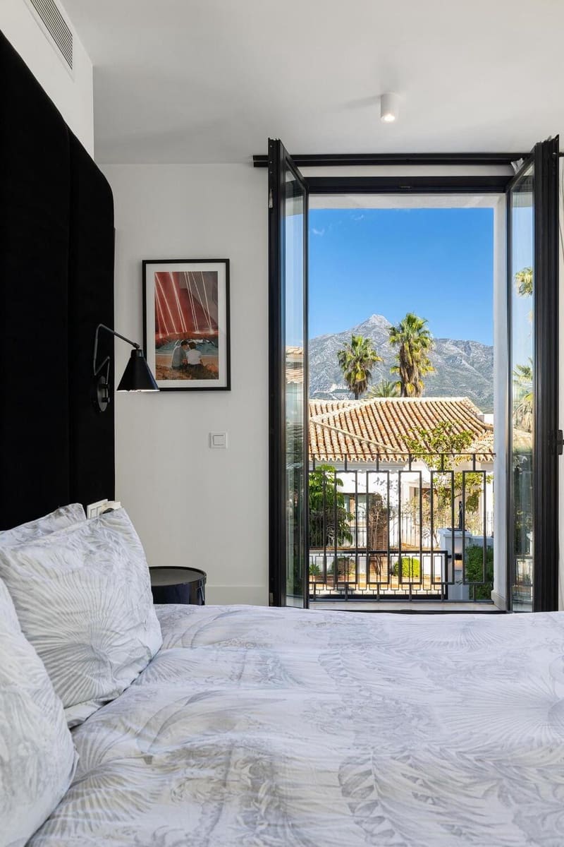 4 slaapkamer Villa te huur in Nueva Andalucia met zwembad garage - € 20.000 (Ref: 9633683)