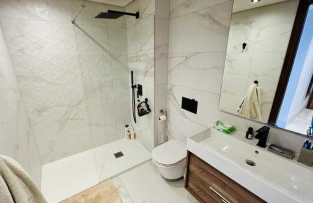 3 bedroom Apartment for rent in San Pedro de Alcantara with pool garage - € 5,000 (Ref: 9633684)