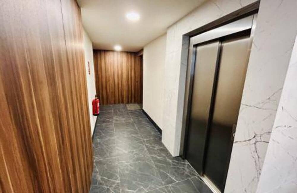 3 bedroom Apartment for rent in San Pedro de Alcantara with pool garage - € 5,000 (Ref: 9633684)