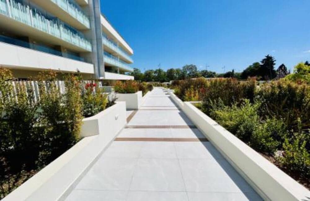 3 bedroom Apartment for rent in San Pedro de Alcantara with pool garage - € 5,000 (Ref: 9633684)