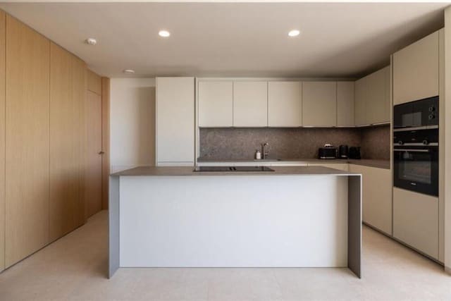 3 makuuhuone Huoneisto vuokrattavana paikassa La Quinta, Benahavís mukana 
autotalli - 5 400 € (Ref: 9633685)