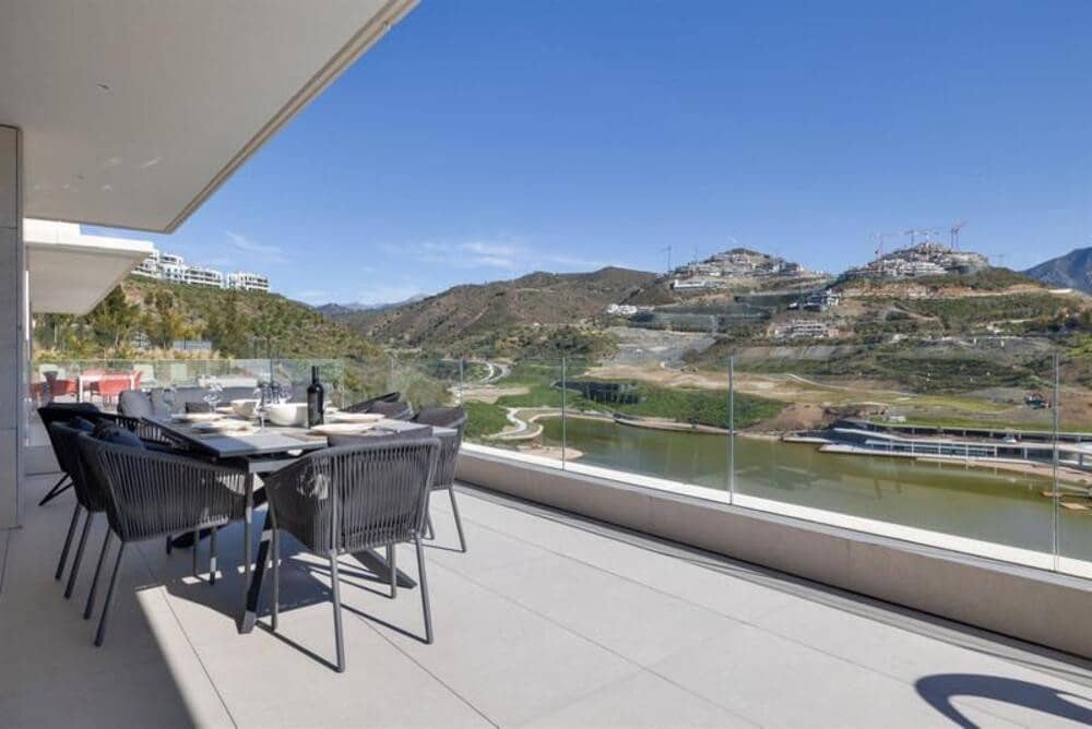 3 makuuhuone Huoneisto vuokrattavana paikassa Benahavis mukana 
autotalli - 5 400 € (Ref: 9633685)