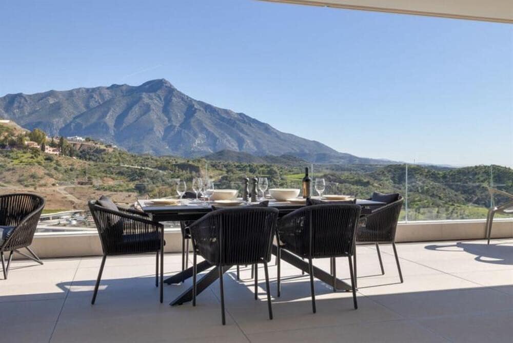 3 makuuhuone Huoneisto vuokrattavana paikassa Benahavis mukana 
autotalli - 5 400 € (Ref: 9633685)