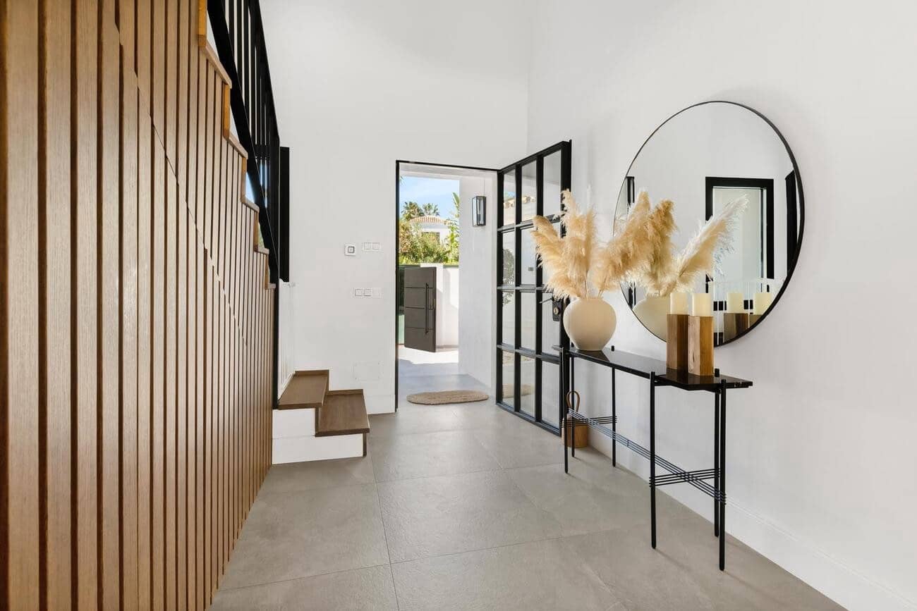 6 soveværelse Villa til leje i Marbella med swimmingpool garage - € 20.000 (Ref: 9633686)