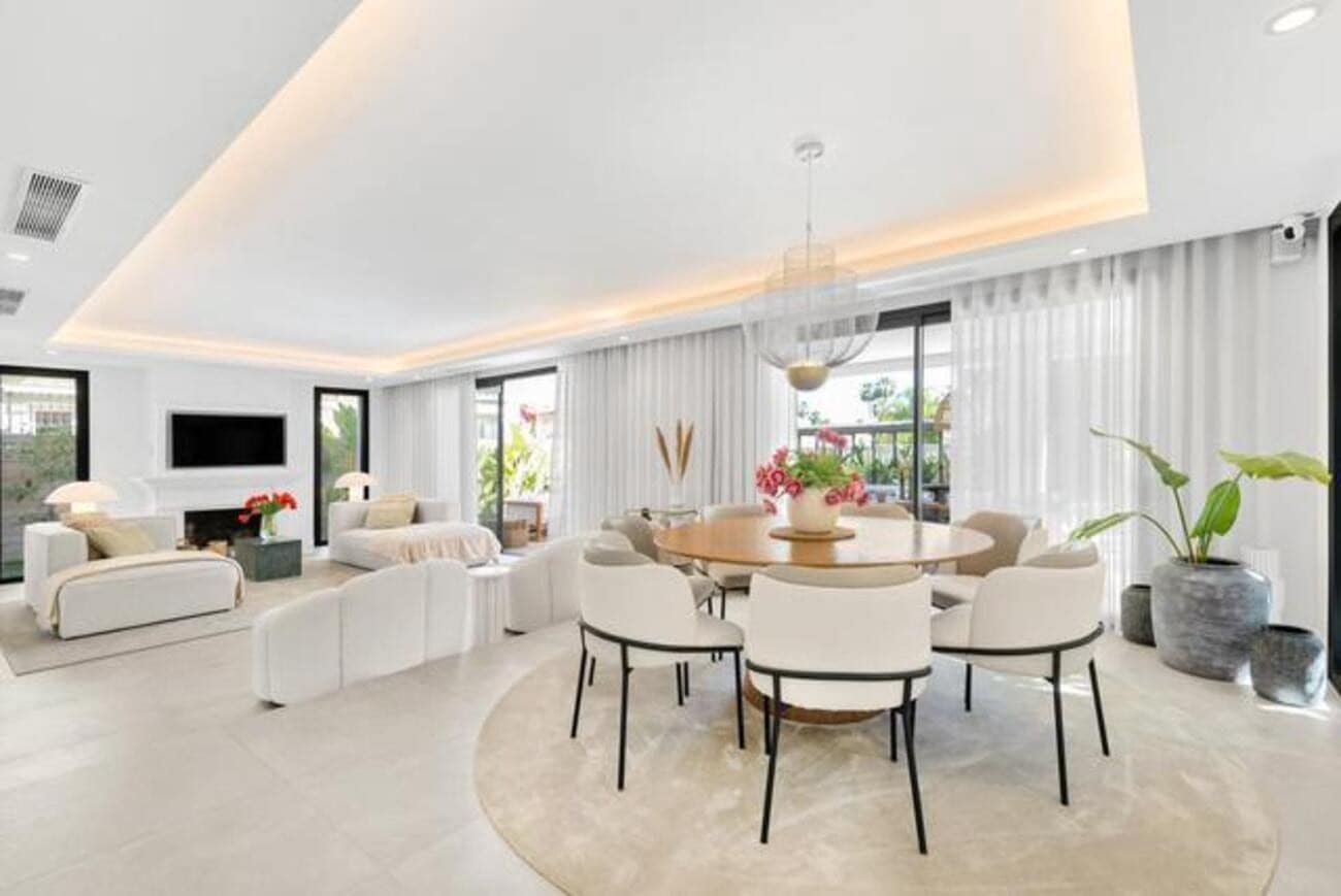 6 soveværelse Villa til leje i Marbella med swimmingpool garage - € 20.000 (Ref: 9633686)