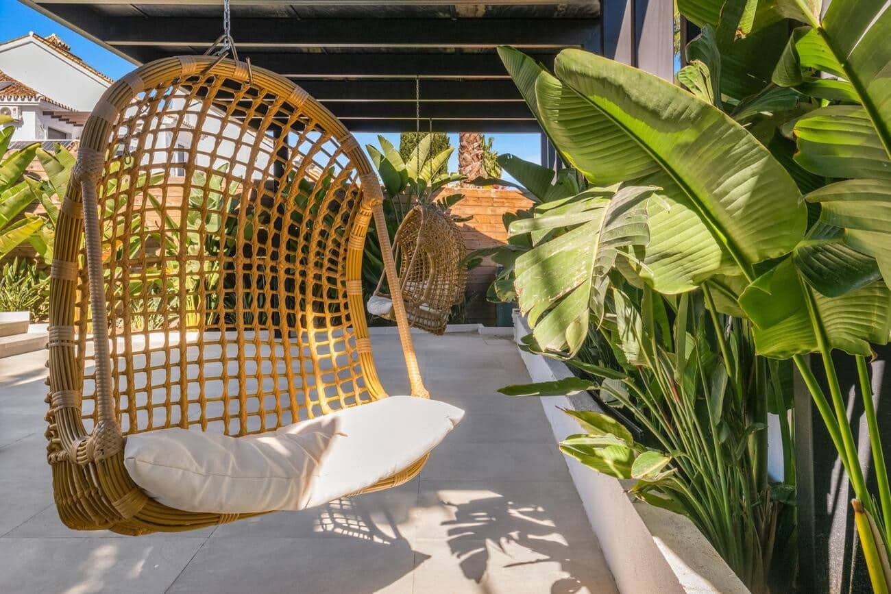 6 soveværelse Villa til leje i Marbella med swimmingpool garage - € 20.000 (Ref: 9633686)