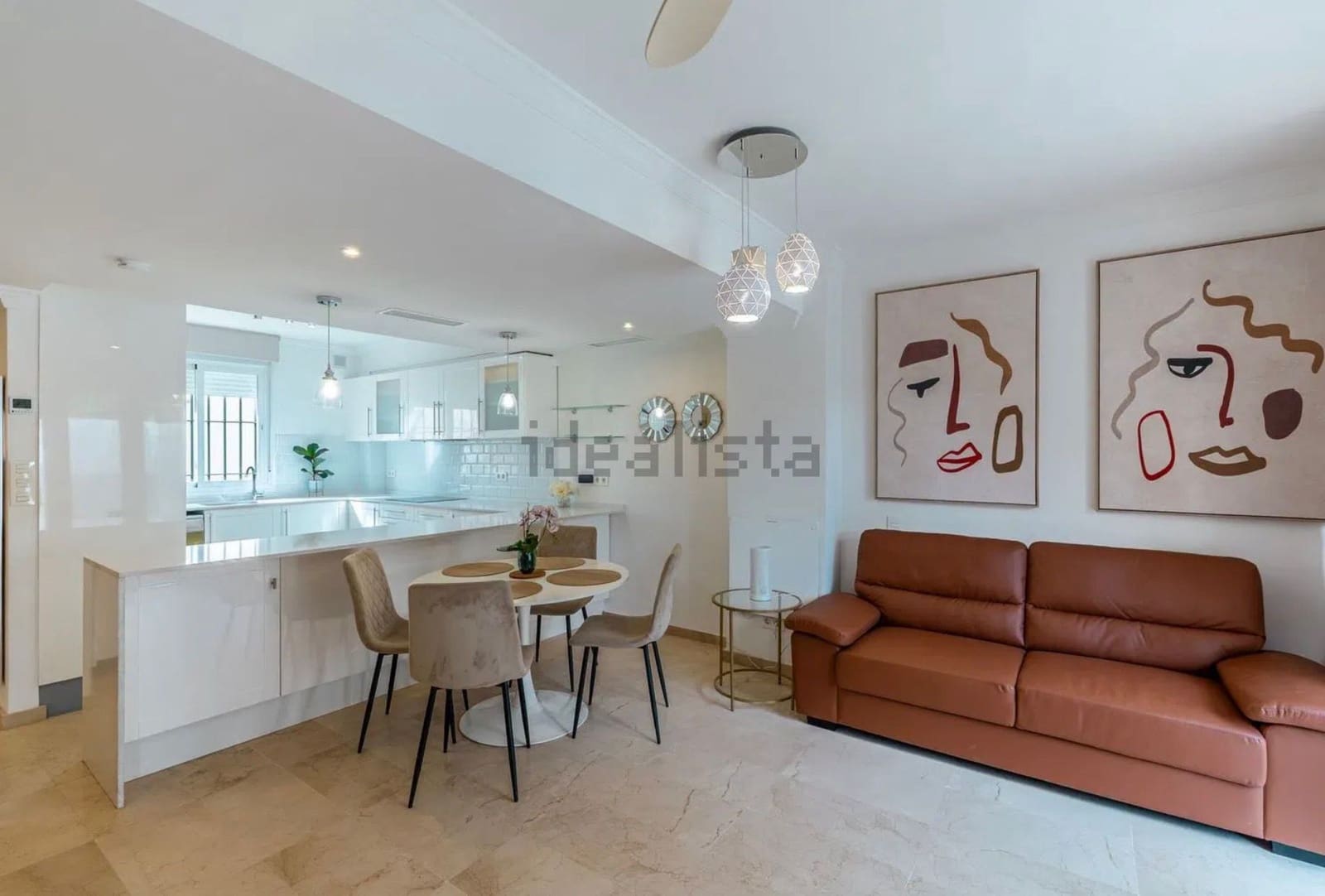 4 soveværelse Byhus til leje i Puerto Banus med swimmingpool garage - € 4.000 (Ref: 9633687)