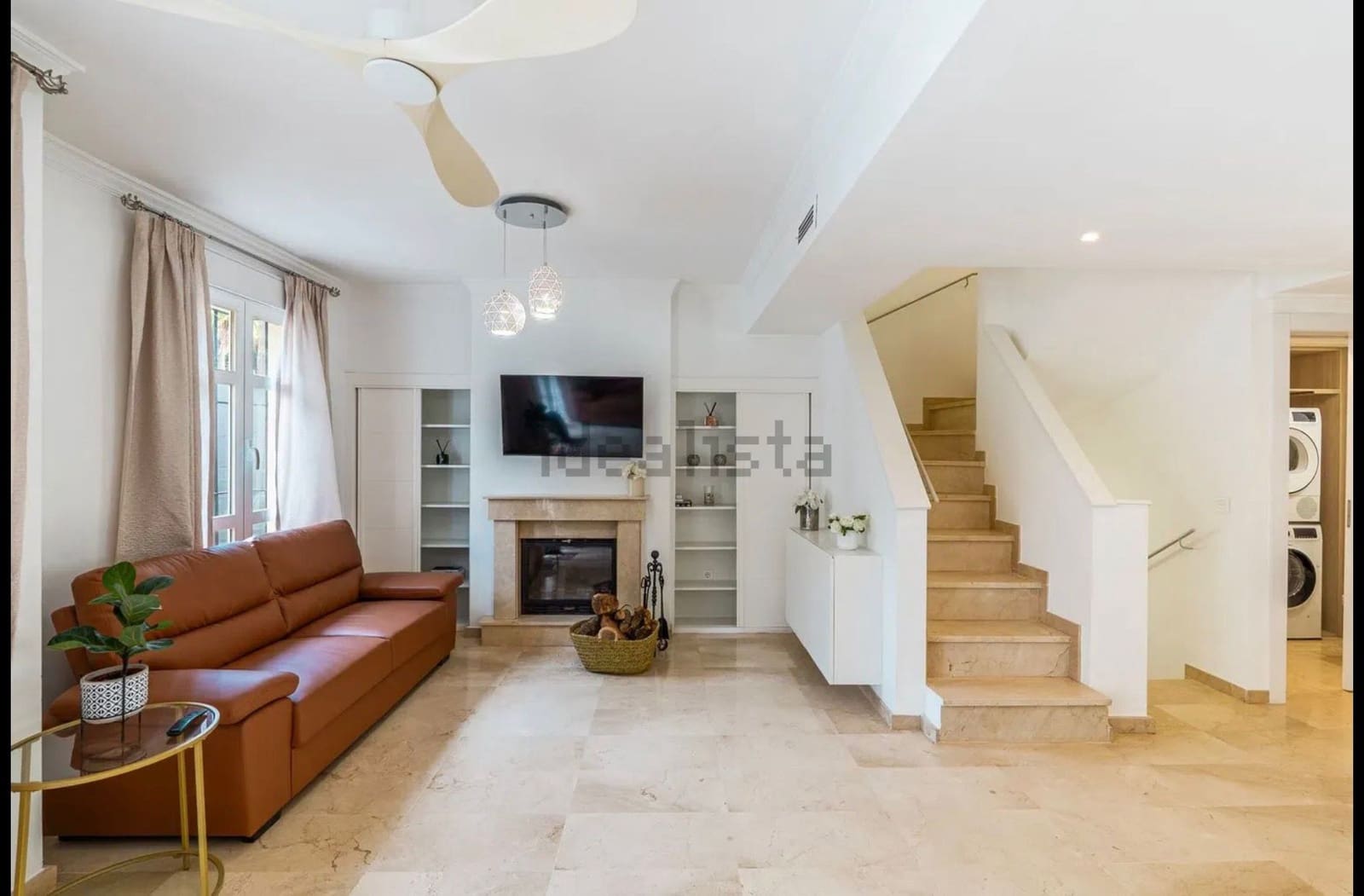 4 soveværelse Byhus til leje i Puerto Banus med swimmingpool garage - € 4.000 (Ref: 9633687)