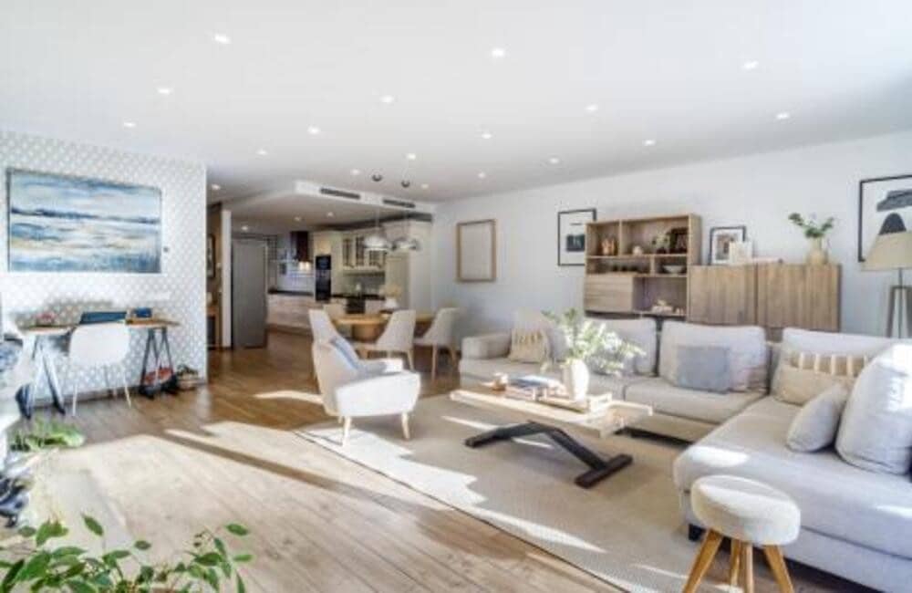 4 sypialnia Dom do wynajęcia w Marbella z basenem garażem - 8 000 € (Ref: 9636229)