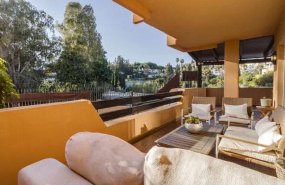 4 sypialnia Dom do wynajęcia w Marbella z basenem garażem - 8 000 € (Ref: 9636229)