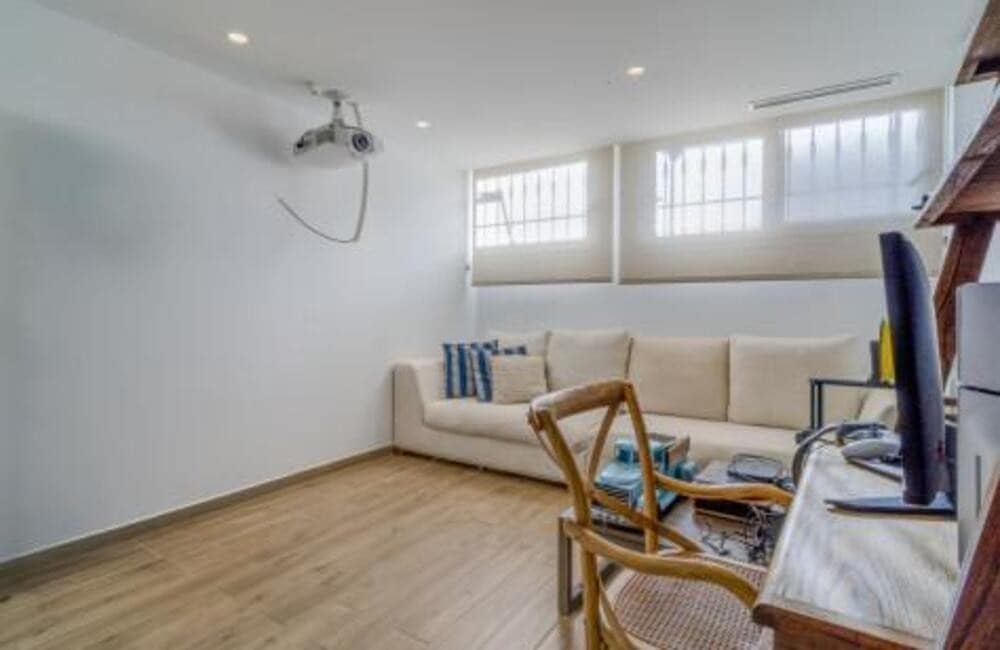 4 makuuhuone Omakotitalo vuokrattavana paikassa Marbella mukana uima-altaan 
autotalli - 8 000 € (Ref: 9636229)