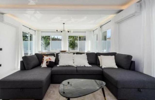 4 sovrum Villa att hyra i Nueva Andalucía Centro, Marbella med pool garage - 7 000 € (Ref: 9636230)