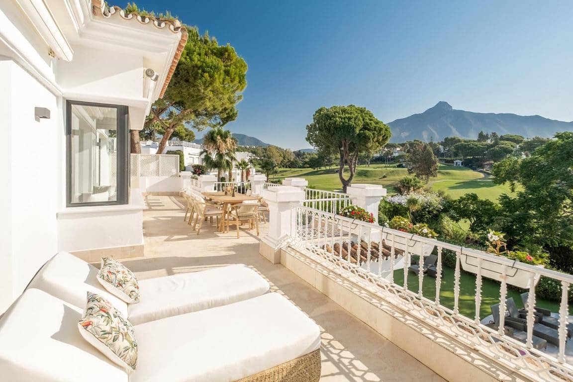 7 makuuhuone Huvila vuokrattavana paikassa Nueva Andalucia mukana uima-altaan 
autotalli - 20 000 € (Ref: 9636232)