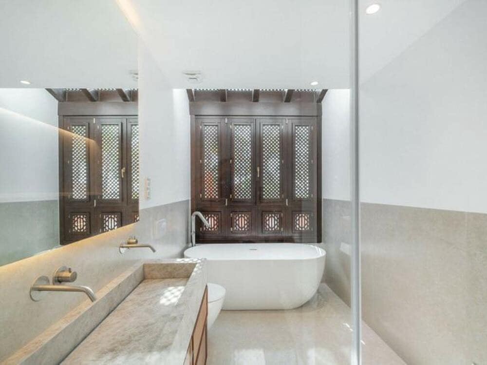 4 quarto Moradia Geminada para arrendar em Marbella com piscina garagem - 15 000 € (Ref: 9643635)