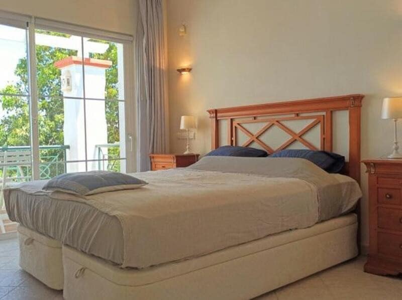 2 soverom Penthouse til salgs i Mijas Costa med garasje - € 469 000 (Ref: 9643636)