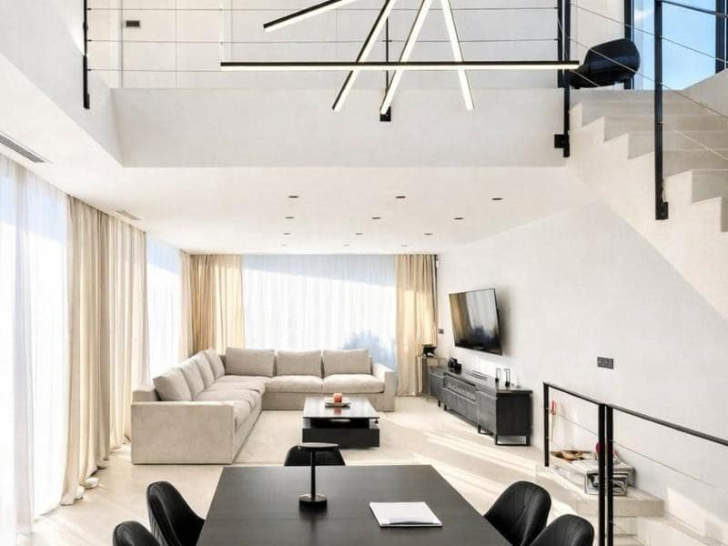 4 slaapkamer Villa te huur in Nueva Andalucia met zwembad garage - € 12.000 (Ref: 9643638)