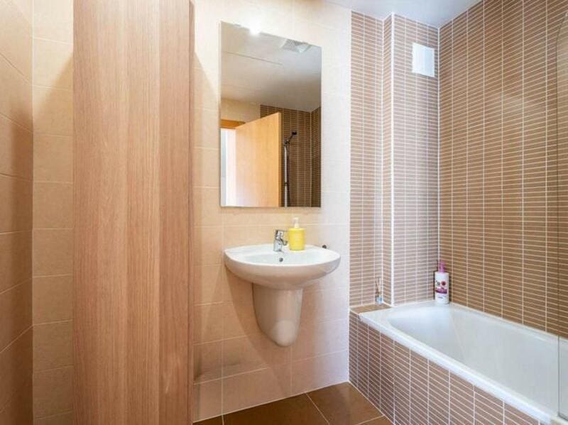 4 camera da letto Casa da affittare in Riviera del Sol con piscina garage - 3.500 € (Rif: 9646737)