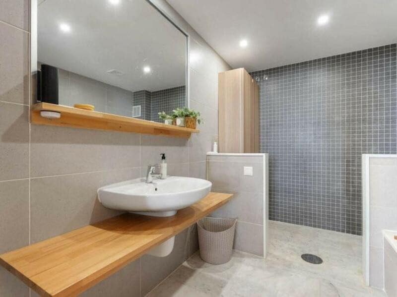 4 camera da letto Casa da affittare in Riviera del Sol con piscina garage - 3.500 € (Rif: 9646737)