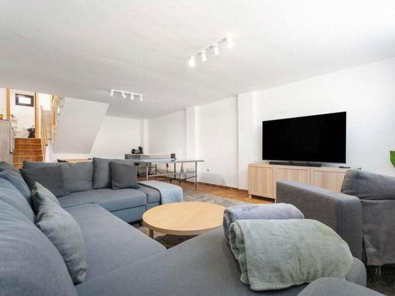 4 camera da letto Casa da affittare in Riviera del Sol con piscina garage - 3.500 € (Rif: 9646737)