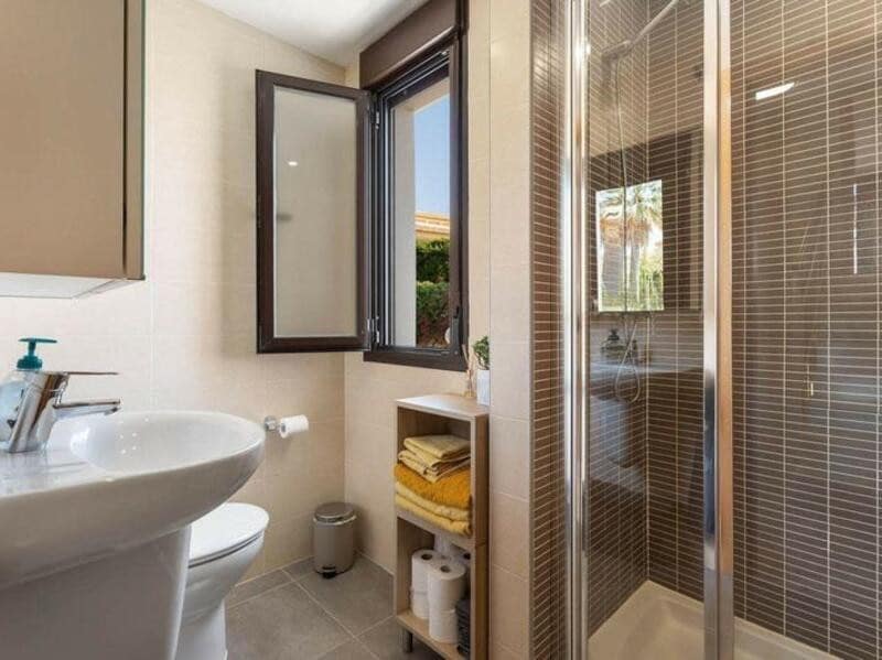 4 camera da letto Casa da affittare in Riviera del Sol con piscina garage - 3.500 € (Rif: 9646737)