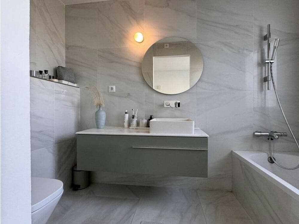 3 chambre Maison de Ville à vendre à Marbella avec piscine garage - 799 000 € (Ref: 9646739)