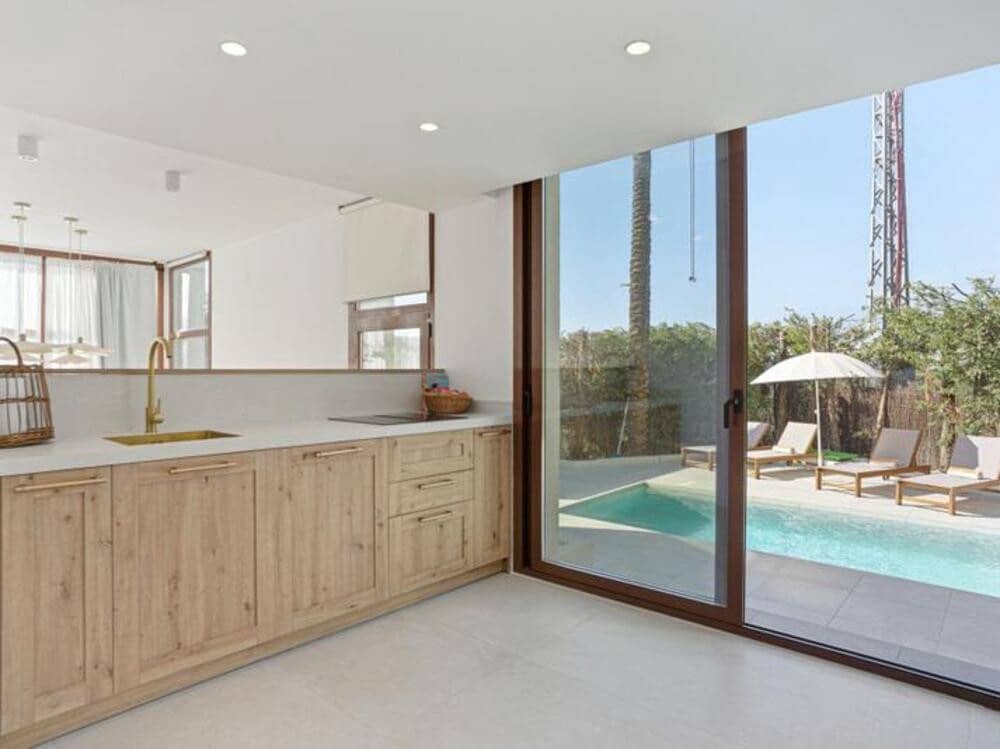 5 chambre Maison de Ville à vendre à Cancelada avec piscine garage - 849 000 € (Ref: 9651014)