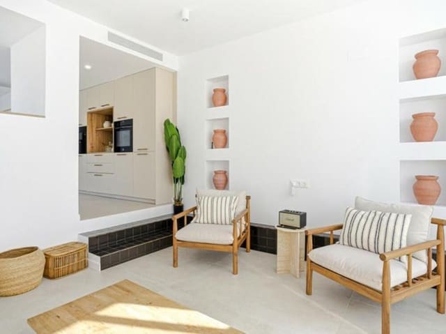 5 soverom Hus til salgs i Cancelada, Estepona med svømmebasseng garasje - € 849 000 (Ref: 9651014)