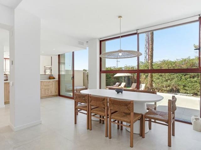 5 soverom Hus til salgs i Cancelada, Estepona med svømmebasseng garasje - € 849 000 (Ref: 9651014)