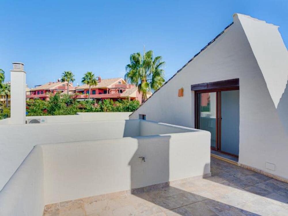 5 chambre Maison de Ville à vendre à Cancelada avec piscine garage - 849 000 € (Ref: 9651014)
