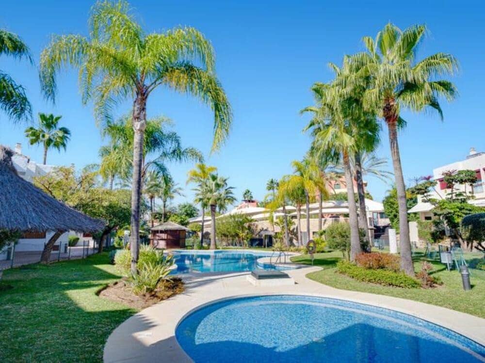 5 chambre Maison de Ville à vendre à Cancelada avec piscine garage - 849 000 € (Ref: 9651014)