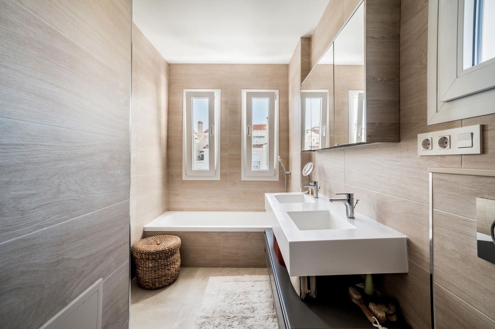 3 camera da letto Casa da affittare in Mijas Costa con piscina garage - 5.000 € (Rif: 9651015)