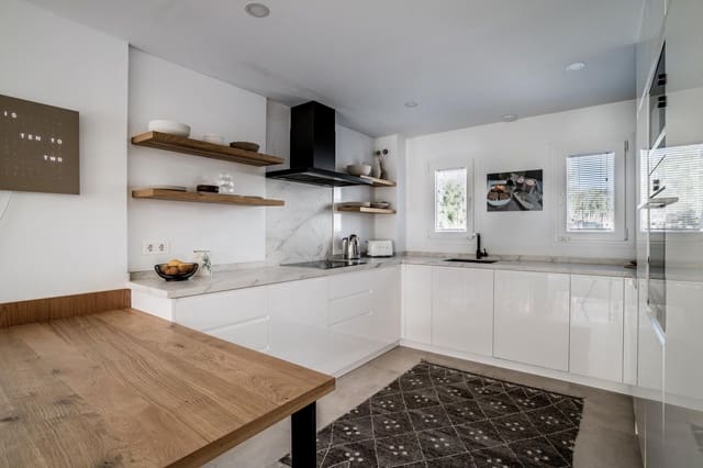 3 camera da letto Casa da affittare in Calahonda, Mijas - 5.000 € (Rif: 9651015)