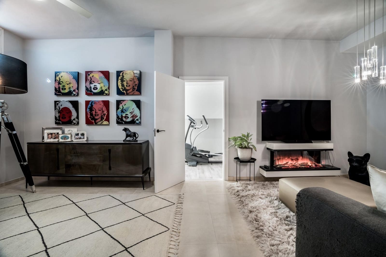 3 soveværelse Byhus til leje i Mijas Costa med swimmingpool garage - € 5.000 (Ref: 9651015)