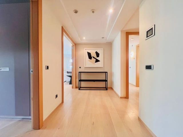 2 soveværelse Lejlighed til leje i La Carolina - Guadalpín, Marbella med swimmingpool garage - € 3.000 (Ref: 9651016)