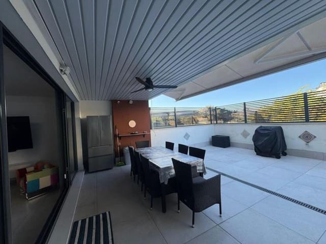 3 quarto Apartamento para venda em La Quinta, Benahavís com piscina garagem - 920 000 € (Ref: 9651017)