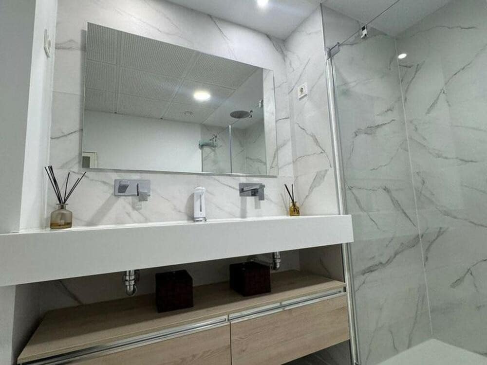 3 Zimmer Apartment zu vermieten in La Quinta mit Pool Garage - 2.800 € (Ref: 9651018)