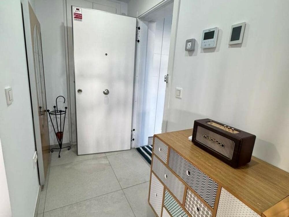 3 Zimmer Apartment zu vermieten in La Quinta mit Pool Garage - 2.800 € (Ref: 9651018)