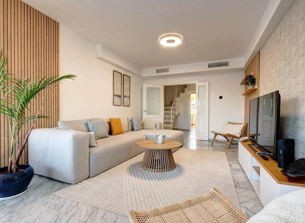 5 quarto Penthouse para venda em Marbella com piscina garagem - 860 000 € (Ref: 9654502)