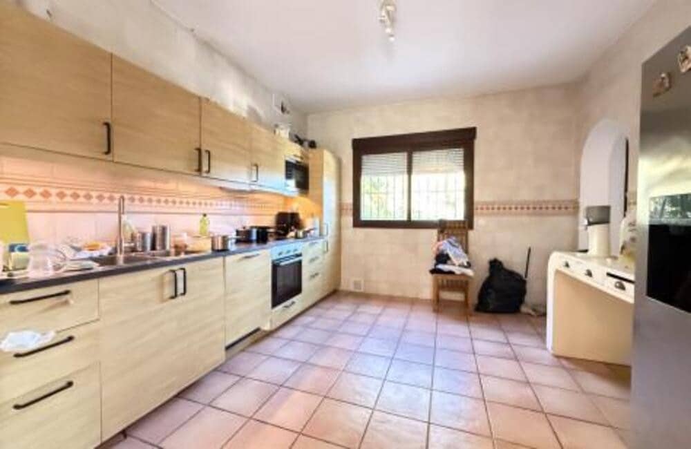 4 sypialnia Willa na sprzedaż w Guadalmina z basenem garażem - 1 650 000 € (Ref: 9654503)
