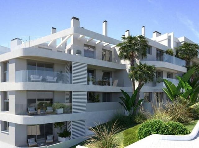 4 sypialnia Dom na sprzedaż w Centro, Estepona z basenem garażem - 730 000 € (Ref: 9654504)