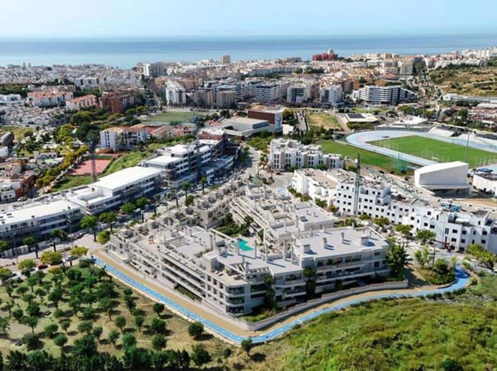 4 soverom Hus til salgs i Estepona med svømmebasseng garasje - € 730 000 (Ref: 9654504)