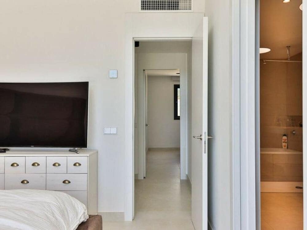 Ático de 3 habitaciones en Fuengirola en alquiler con piscina garaje - 4.500 € (Ref: 9654506)