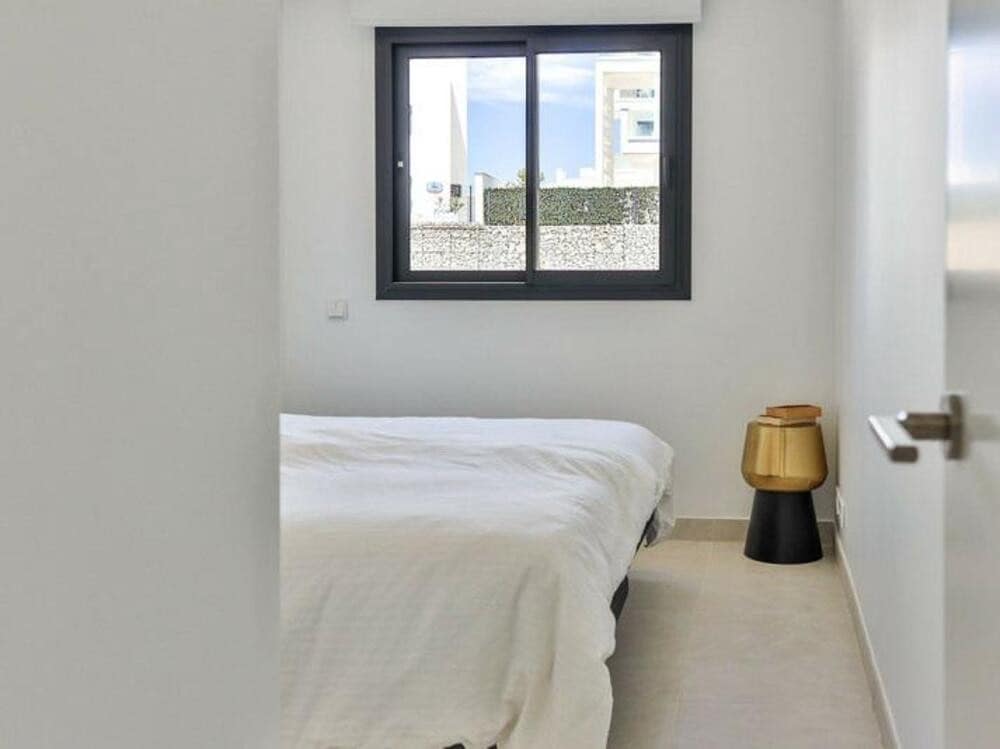 Ático de 3 habitaciones en Fuengirola en alquiler con piscina garaje - 4.500 € (Ref: 9654506)